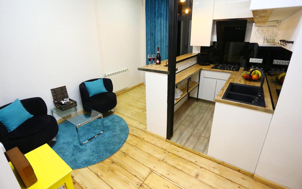 Apartament Tiflis Hut Zewnętrze zdjęcie