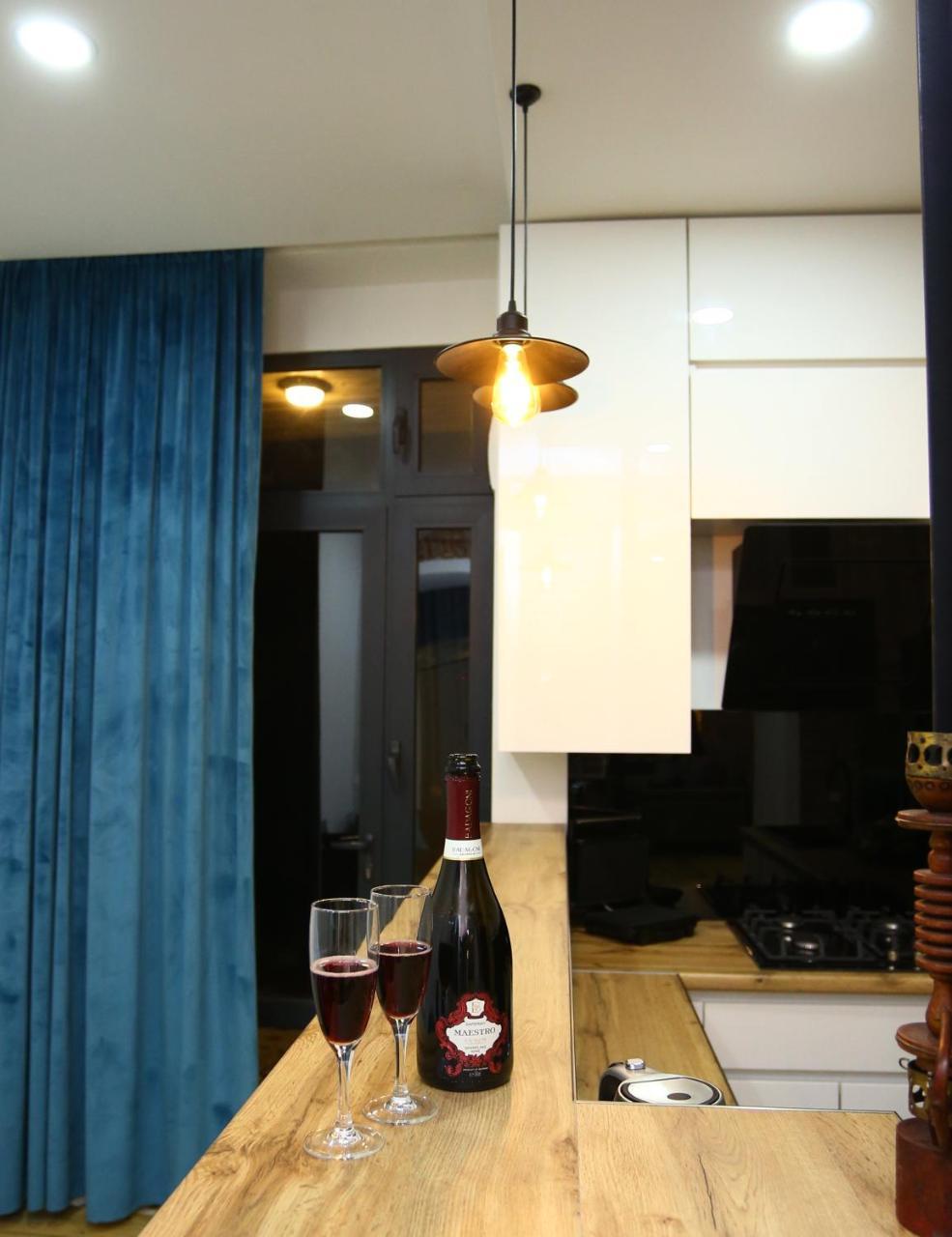 Apartament Tiflis Hut Zewnętrze zdjęcie