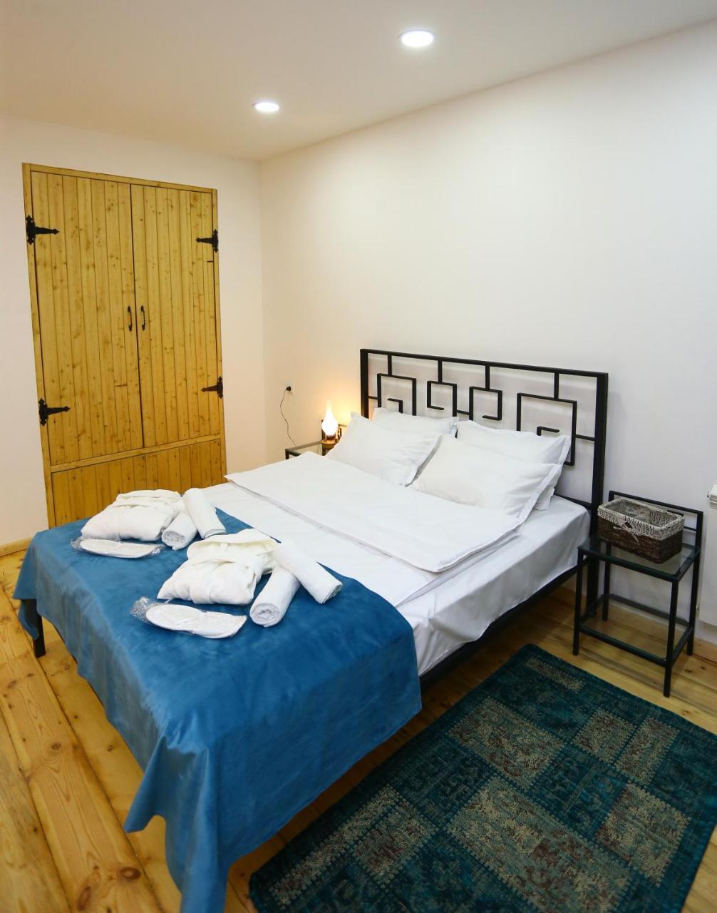 Apartament Tiflis Hut Zewnętrze zdjęcie
