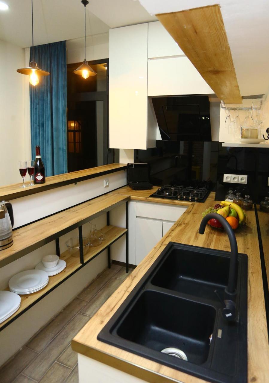 Apartament Tiflis Hut Zewnętrze zdjęcie