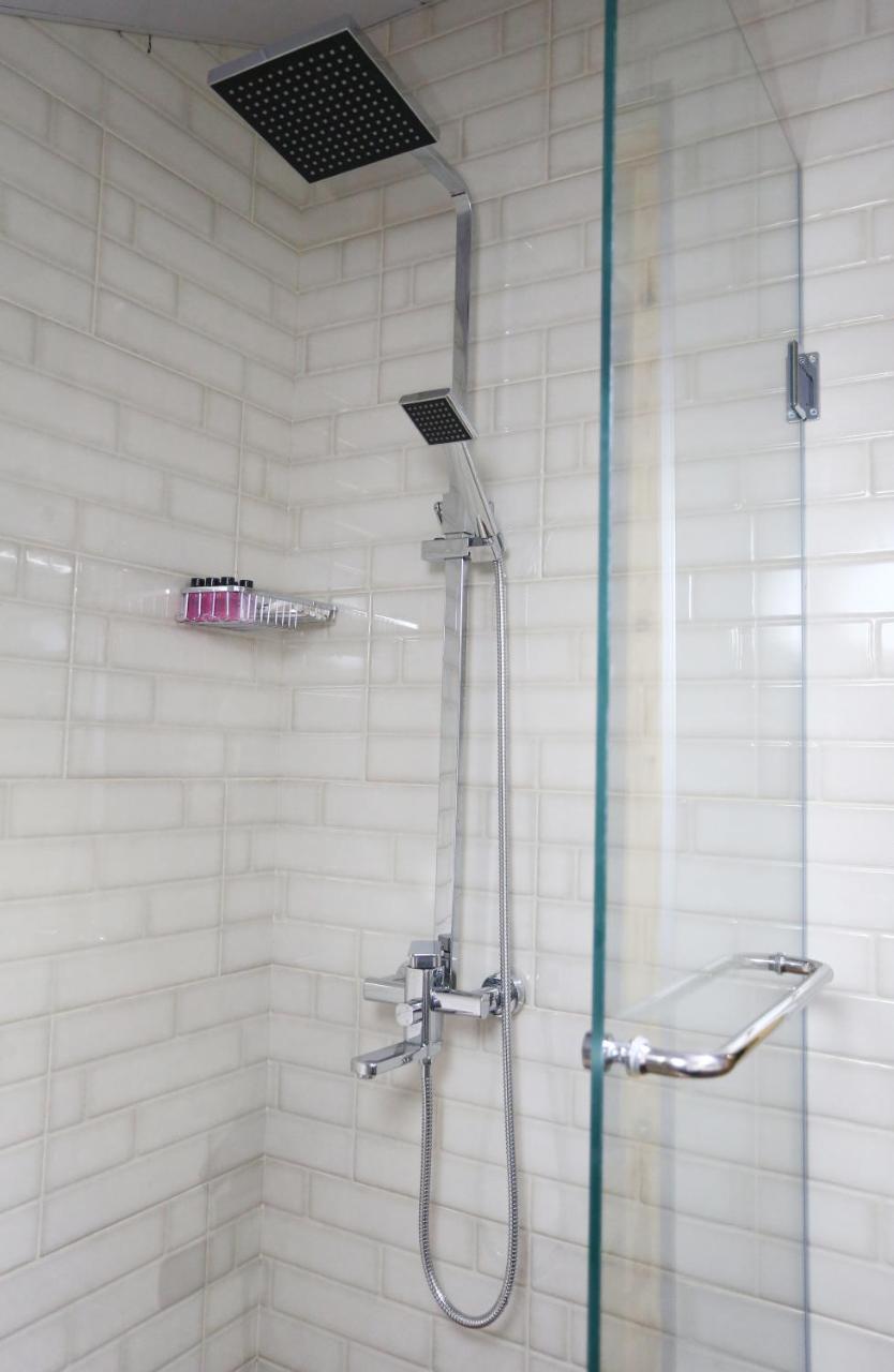 Apartament Tiflis Hut Zewnętrze zdjęcie