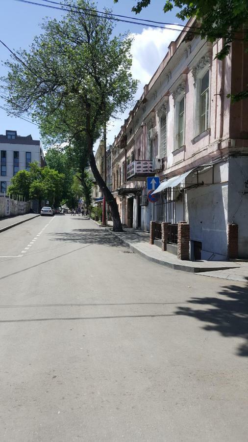 Apartament Tiflis Hut Zewnętrze zdjęcie